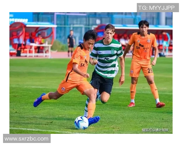 传奇球星赛重燃绿茵激情巨星齐聚共绘足球荣耀盛宴