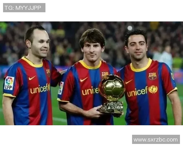 足球传奇巅峰合影:百位球星同框展现足坛辉煌瞬间 足球传奇巅峰合影:百位球星同框展现足坛辉煌瞬间